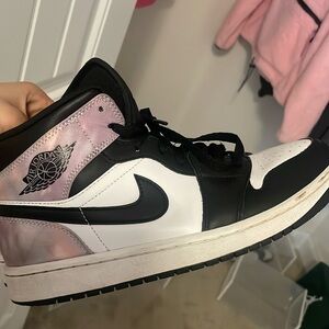 Jordan 1s women’s